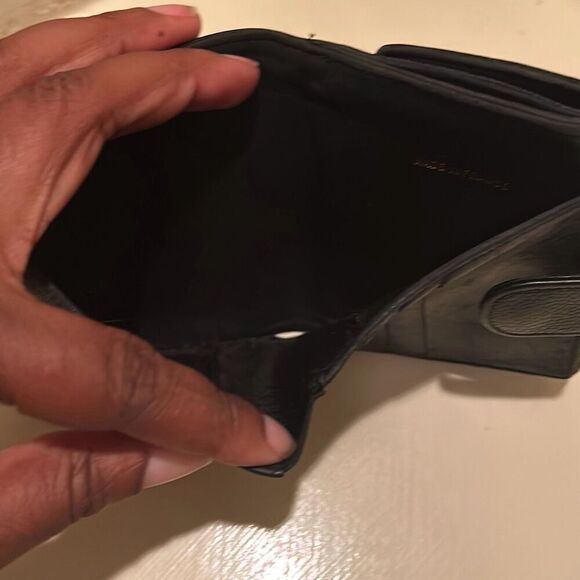 Chanel Caviar Leather Bifold Wallet With Coin Pouch Black Classic CC Big Logo - Picture 10 of 13